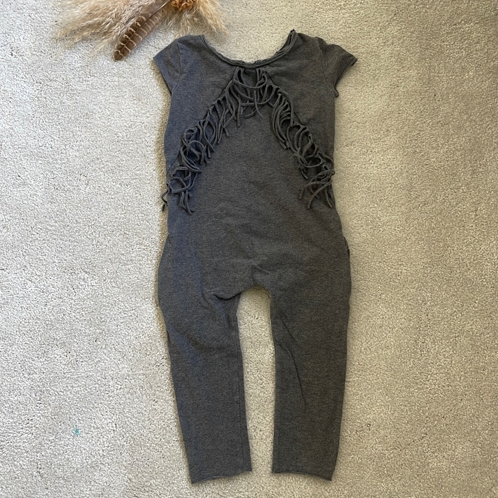 EUC Petitbo fringe jumpsuit 2y